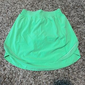Electric green, Lululemon, Size 4, hottie hot skirt
